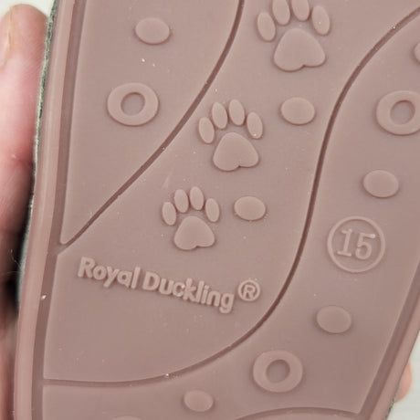 ECRS2 - Royal Duckling shoes. Size like a 3/4 (infant)