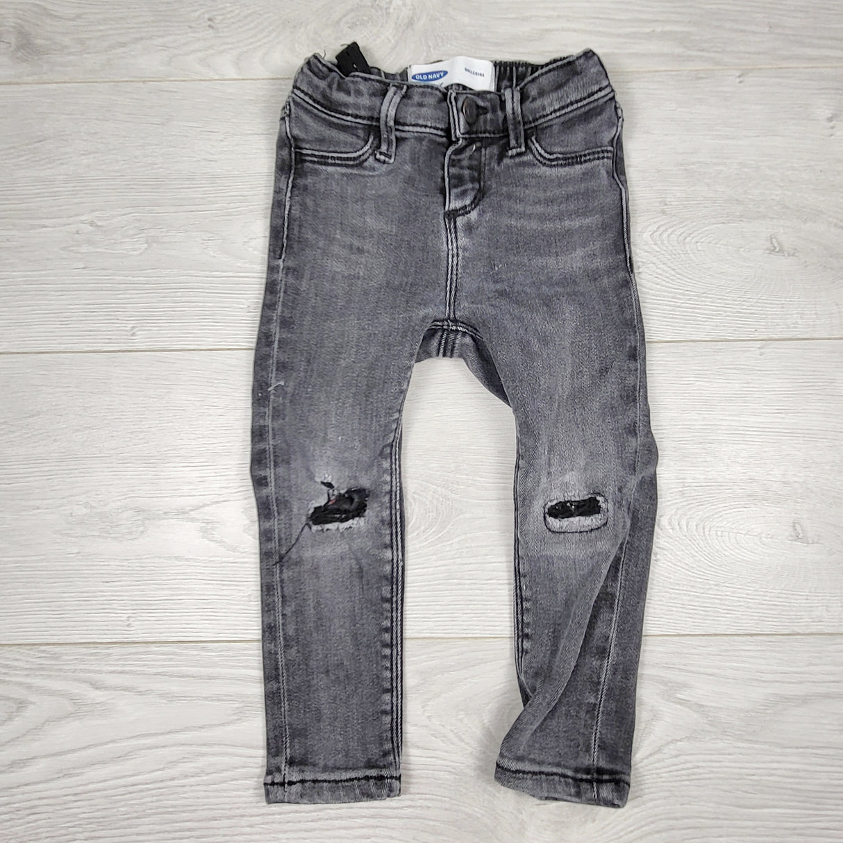 ECRS2 - Old Navy distressed ballerina jeggings. Size 2T