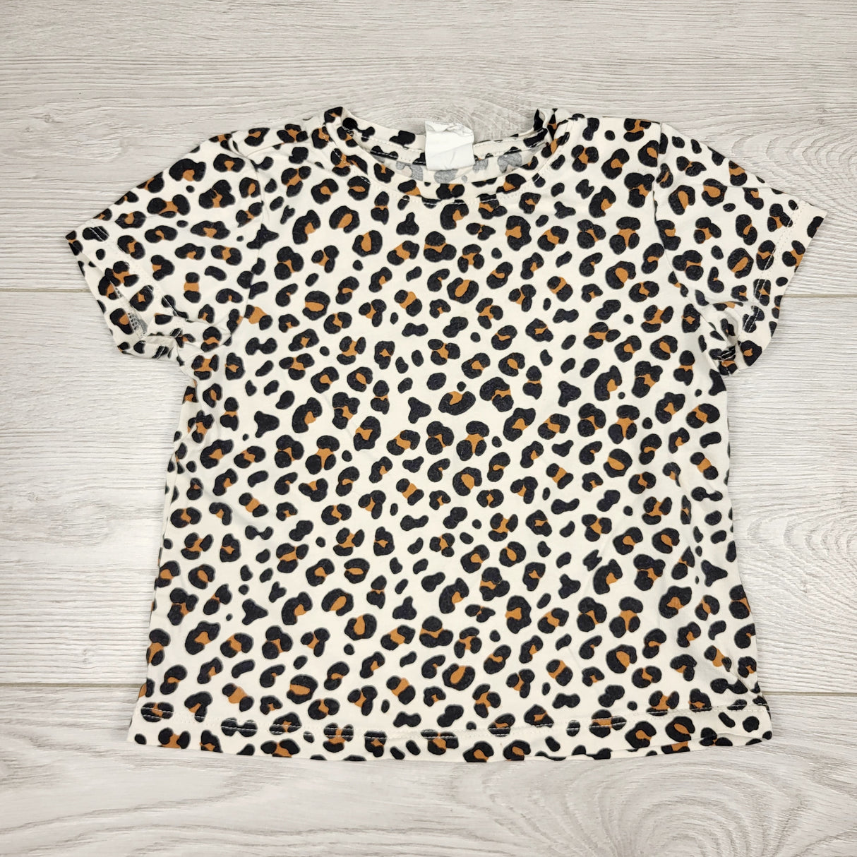 ECRS2 - H and M leopard print top. Size 9-12 months