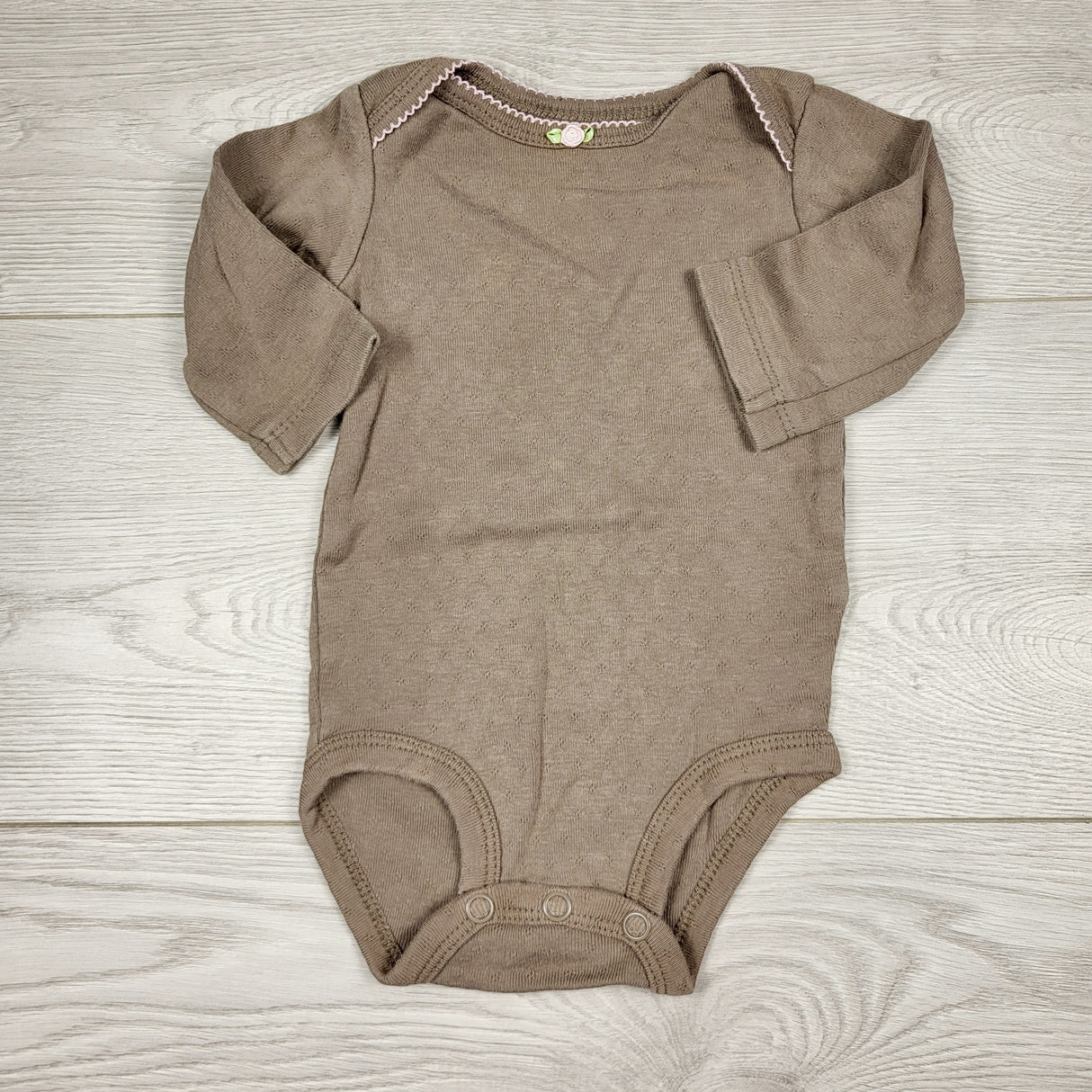 ECRS2 - Gap brown bodysuit. Size 3 months