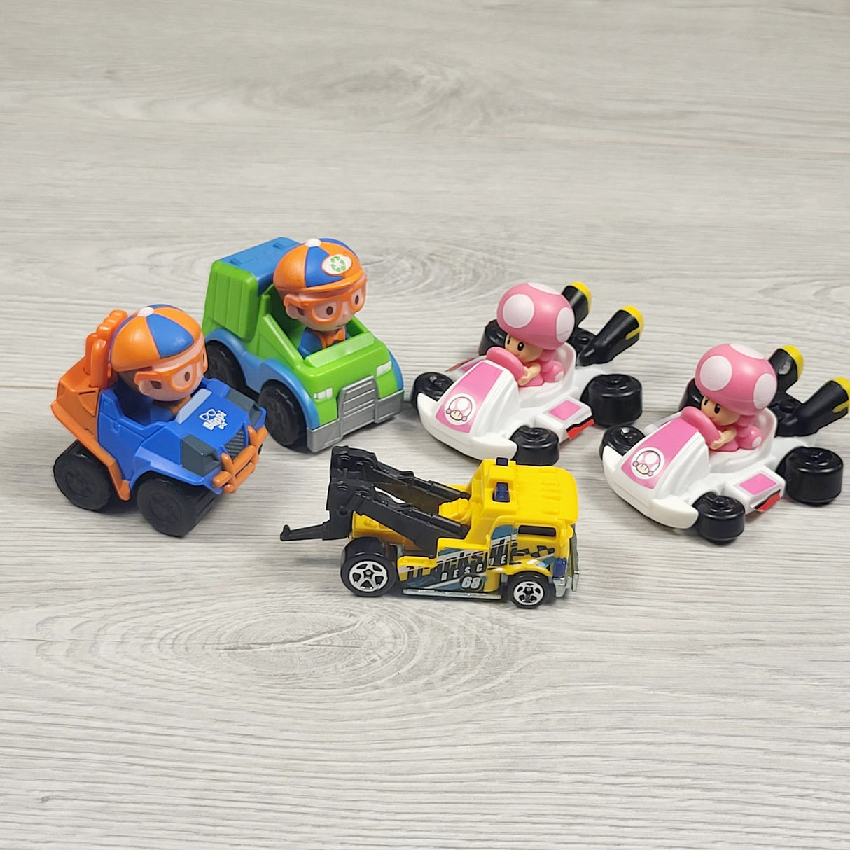 JLSN2 - Lot of small vehicles