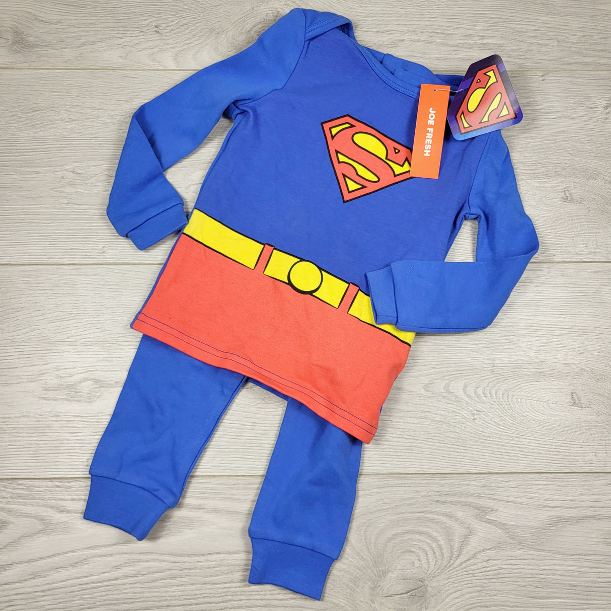 DMKY1 - NEW - Joe 2pc Superman set. Size 18-24 months