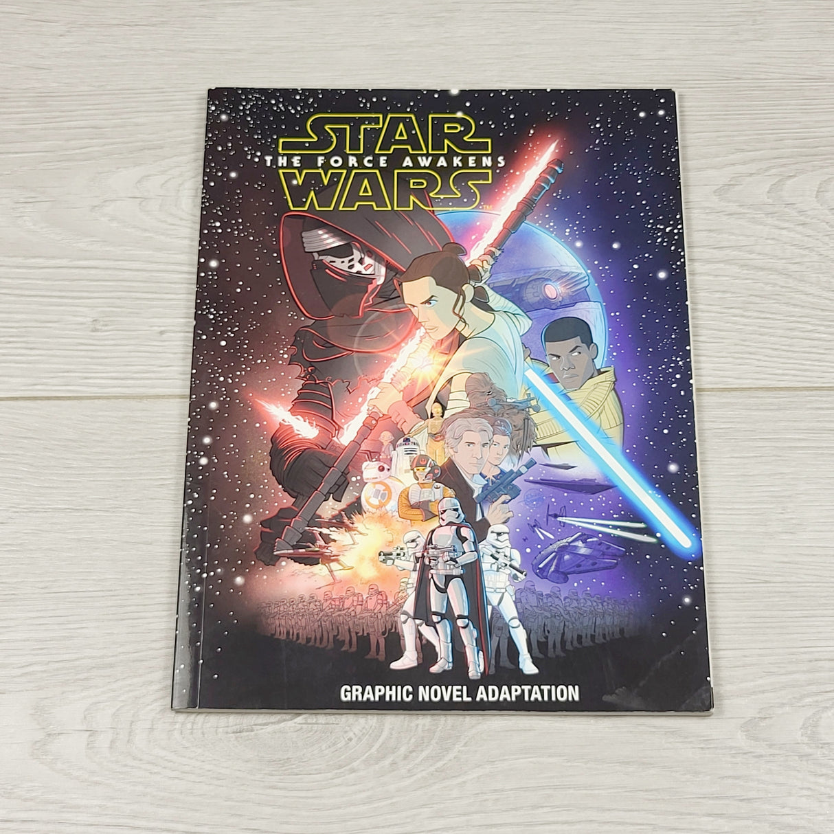 DMKY2 - Star Wars: The Force Awakens. Full colour graphic novel