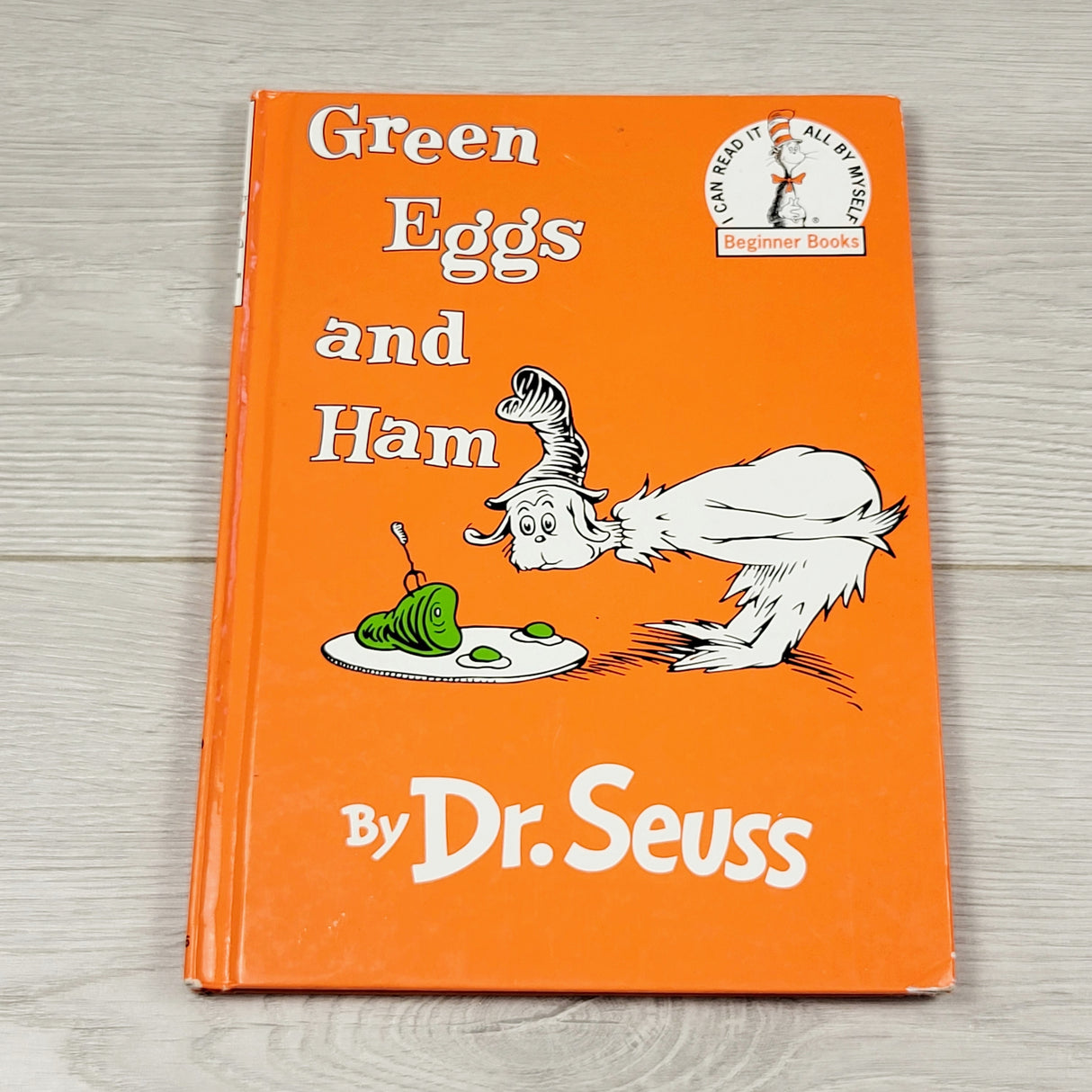 DMKY2 - Green Eggs and Ham. Hardcover book