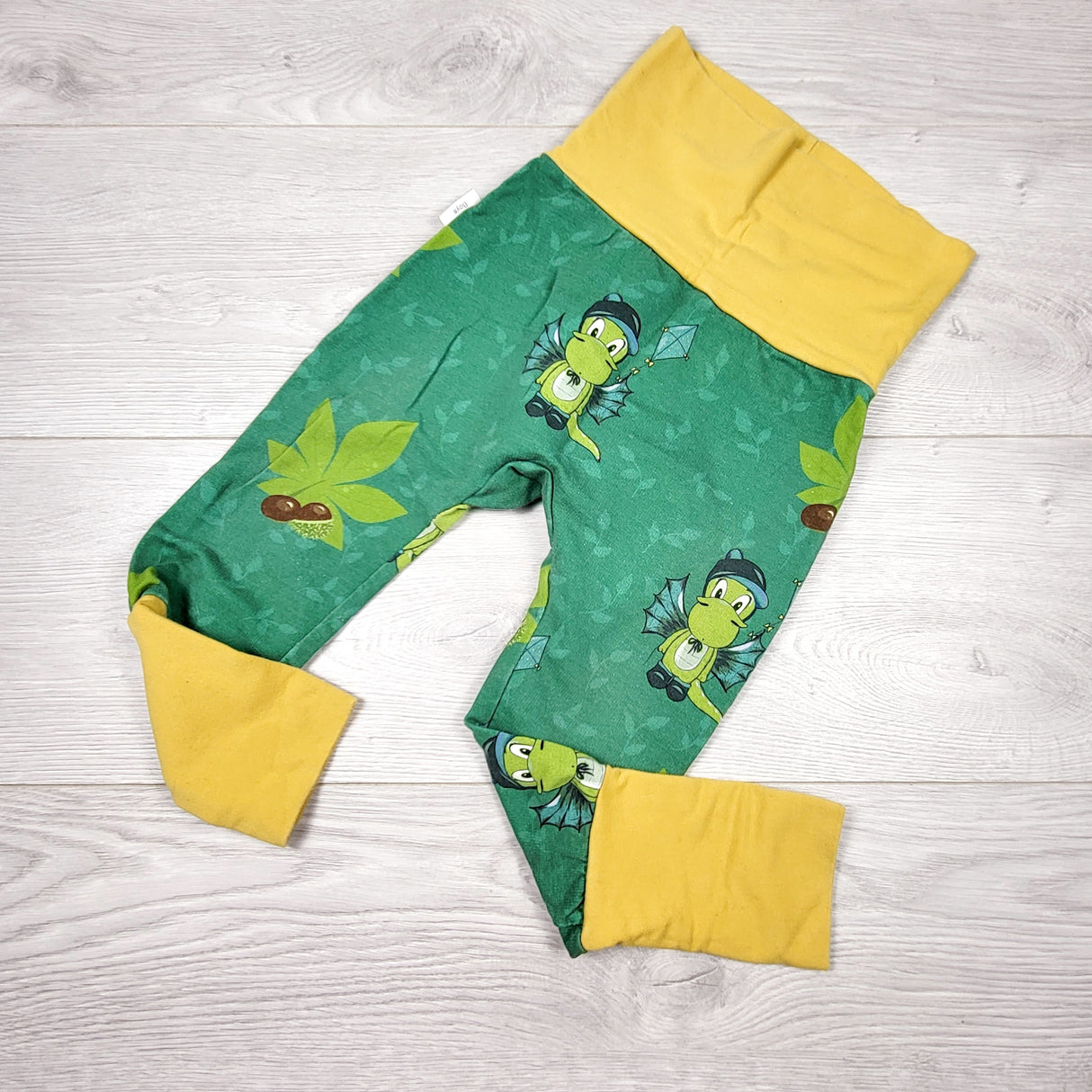 MIRE1 - Bobbins and Boys handmade grow with me pants with dragon. Approx 2-5T