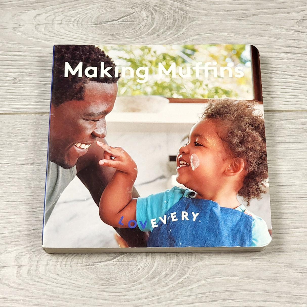 MIRE1 - Making Muffins. Lovevery board book