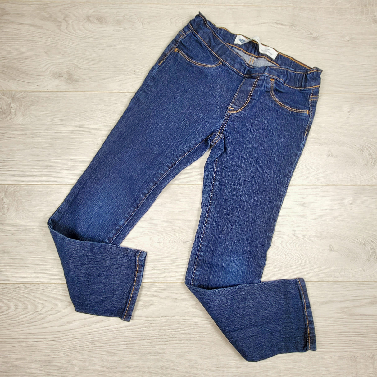 CHLSC1 - Old Navy skinny jeans. Boys size 8