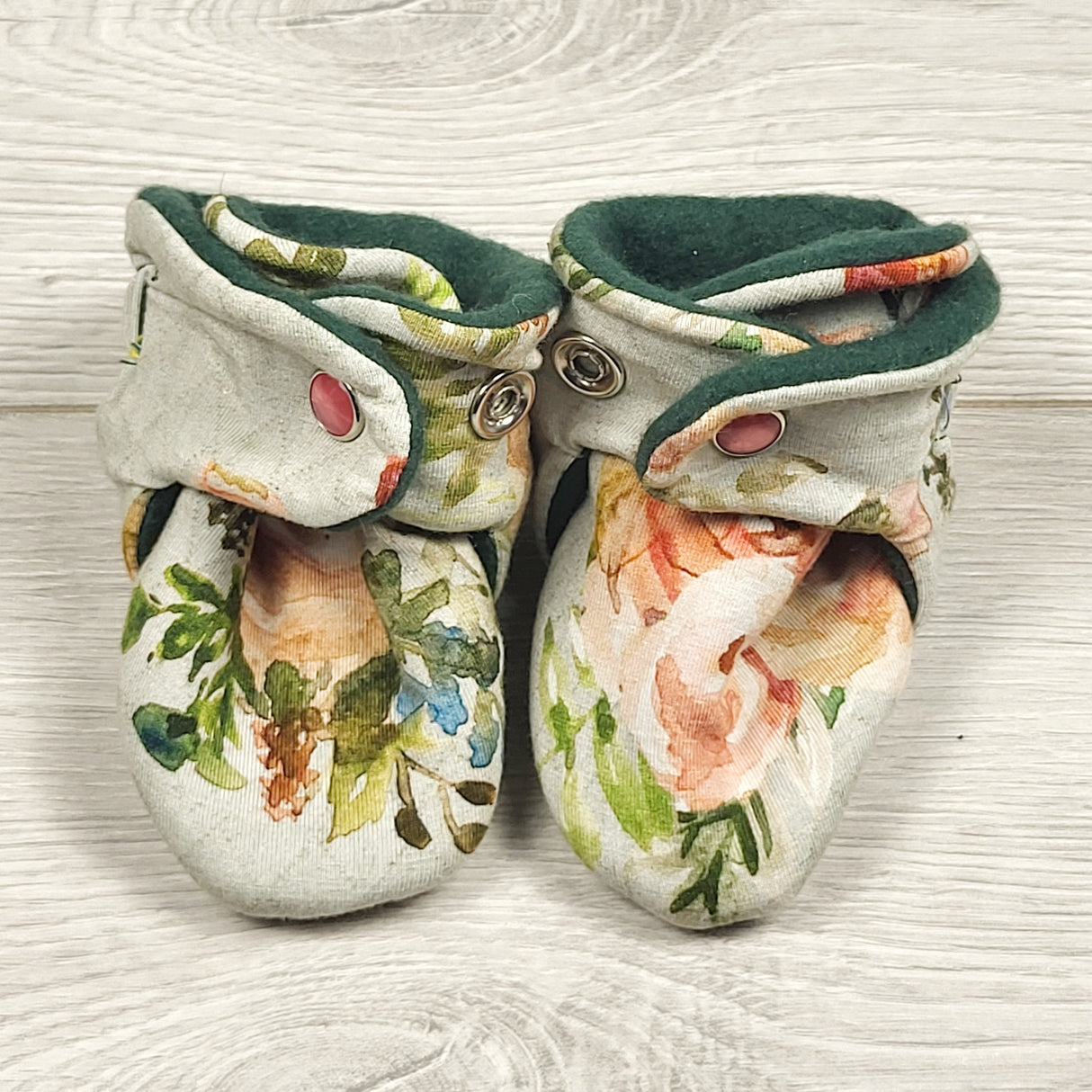 CCAM1 - Handmade floral print booties. Measure as newborn size