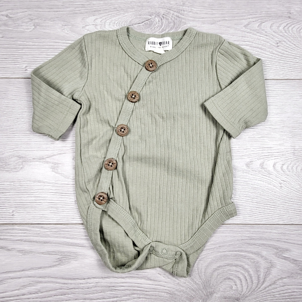 CCAM1 - Rabbit and Bear green ribbed bodysuit with wood look buttons. Size 0-3 months