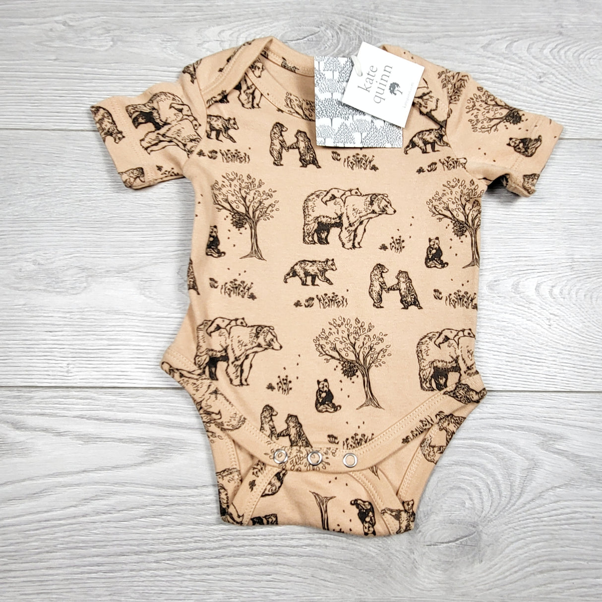 CCAM1 - NEW - Kate Quinn cotton bodysuit with bears. Size 0-3 months