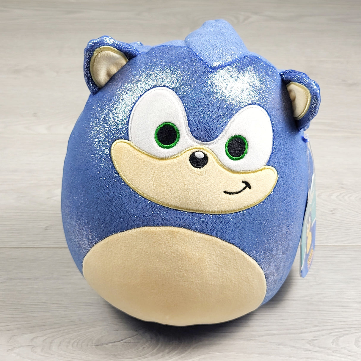 MIRE4 - NEW - Squishmallow 8 inch sparkly Sonic the Hedgehog plush