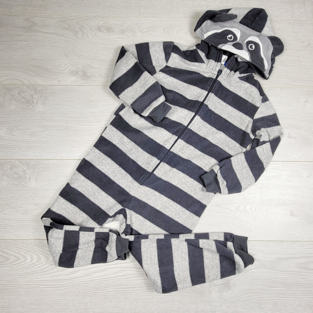 JGAL11 - George striped fleece racoon onesie. Size 4T