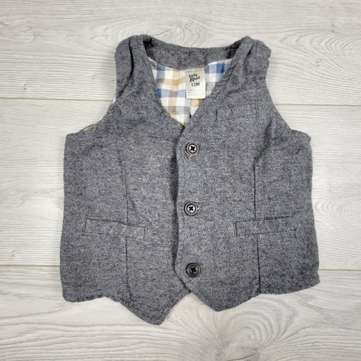 CHSP22 - Baby B'gosh grey suit vest. Size 12 months