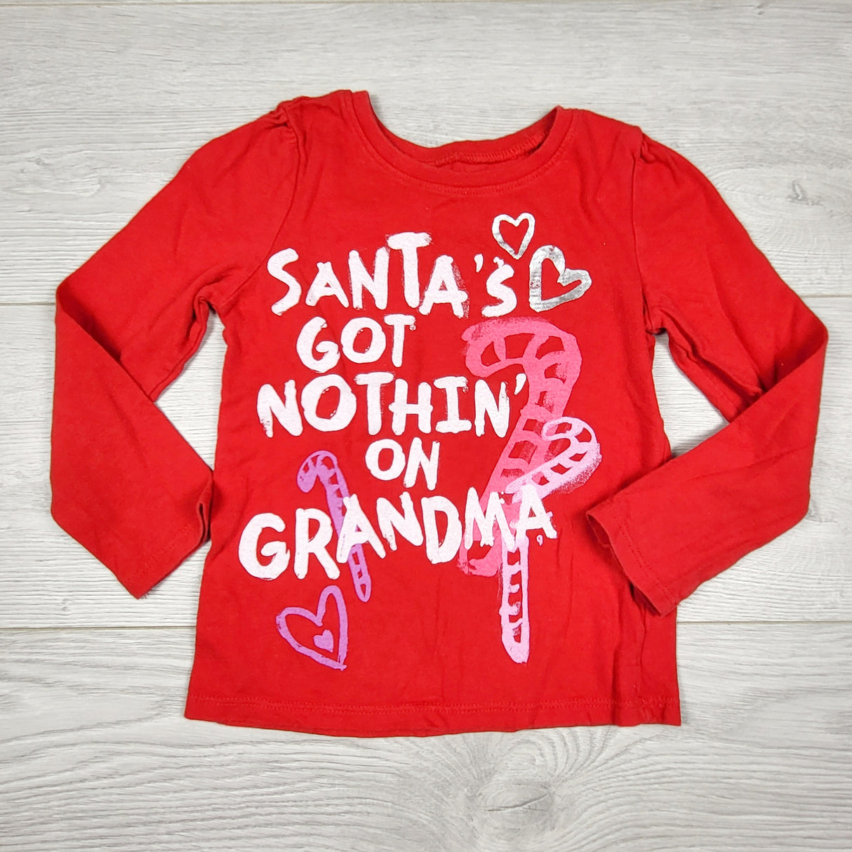 ALWE2 - Old Navy red "Santa's Got Nothin' on Grandma" top. Size 3T