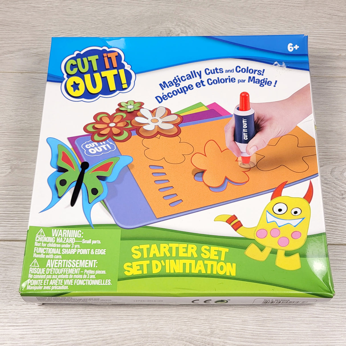 ALWE2 - Cut It Out! The Safe Cut'n'colour Design Art Set