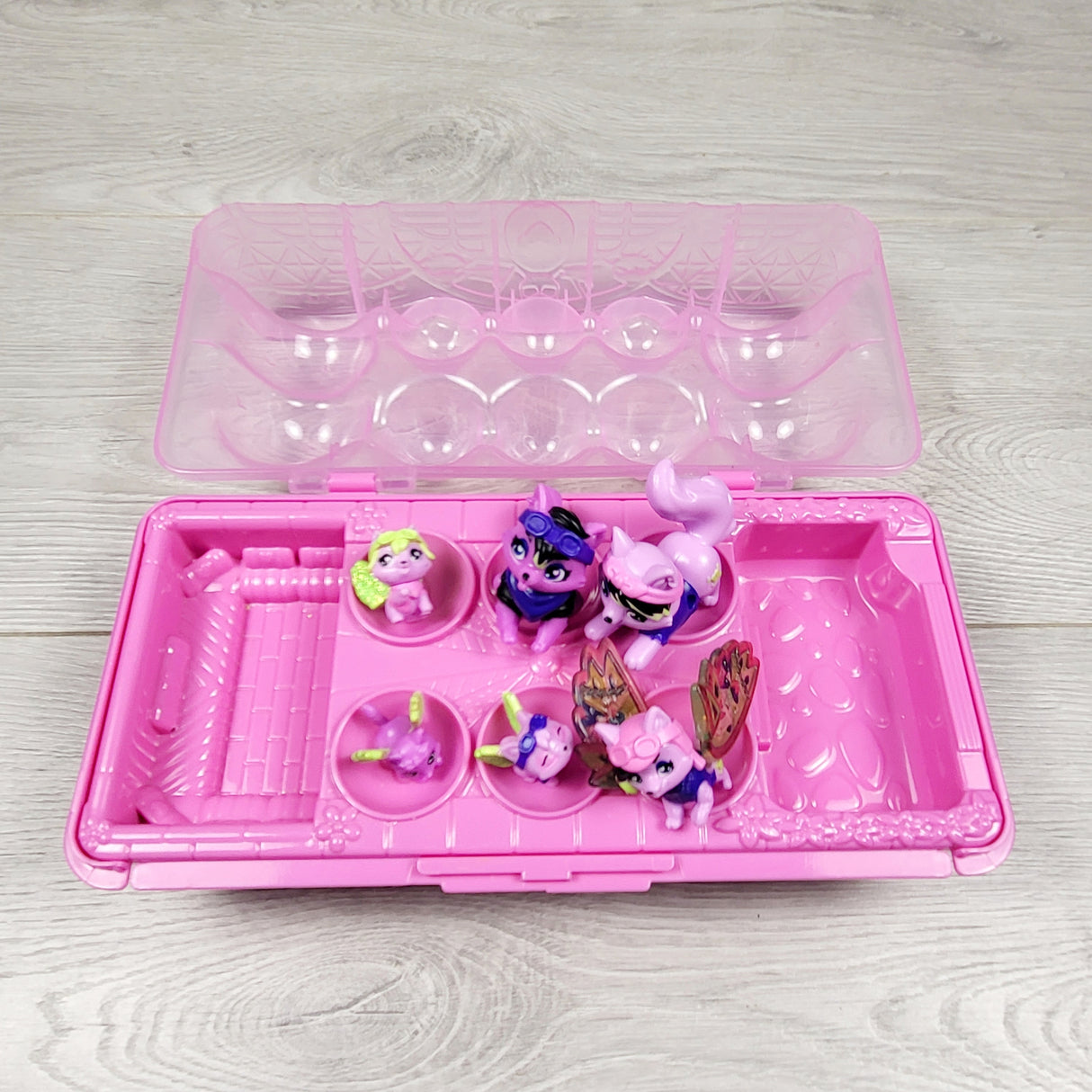 ALWE3 - Hatchimals lot