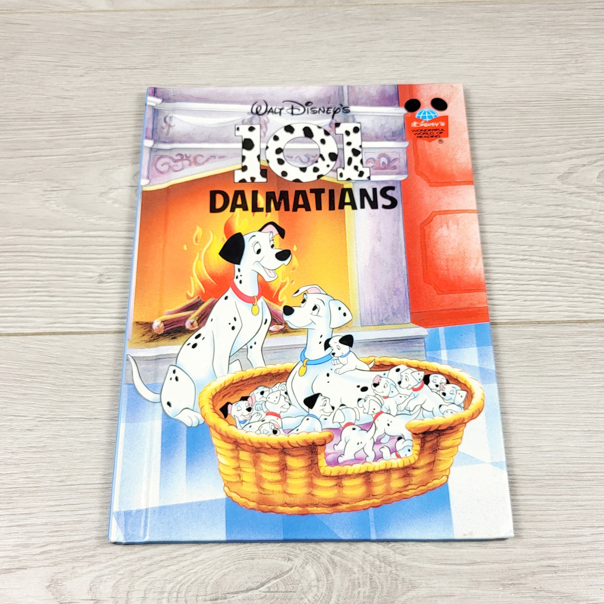 ALWE3 - 101 Dalmatians. Hardcover book
