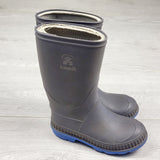 KMIL1 - Kamik grey rain boots. Size 10 - see below 🍁