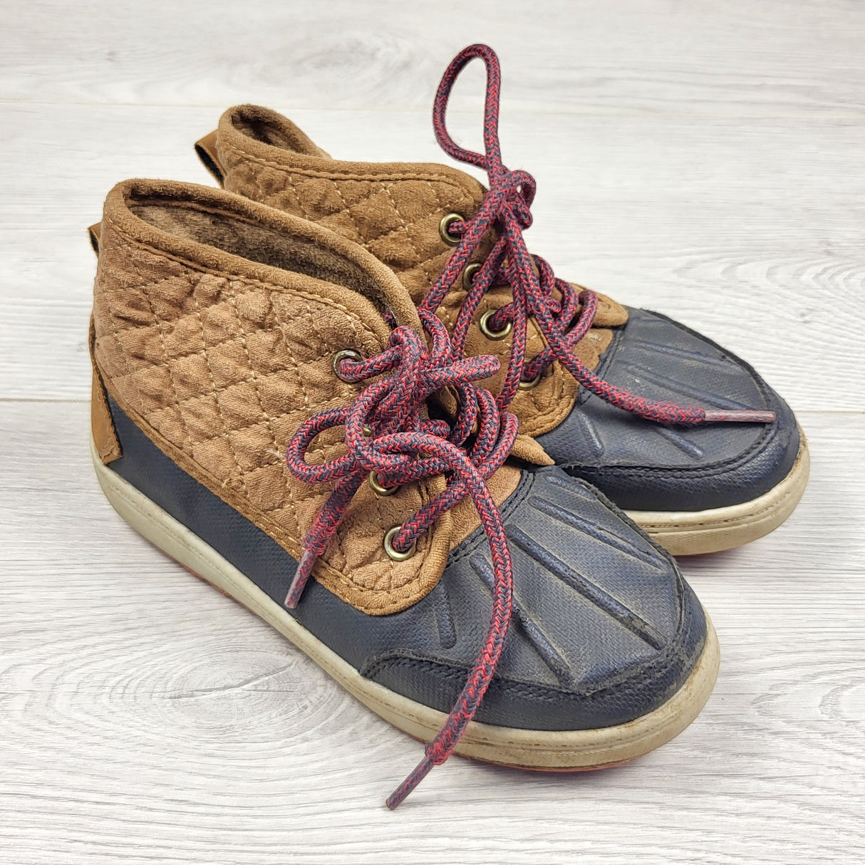 CHLSC2 - Oshkosh duck boots. Size 11