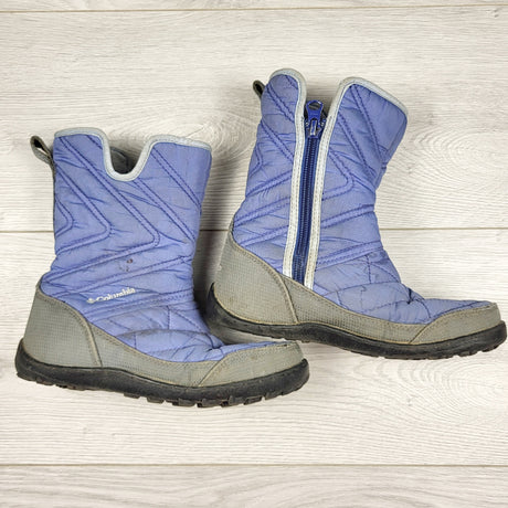 CHLSC2 - Columbia periwinkle "Minx" snow boots. Youth size 1