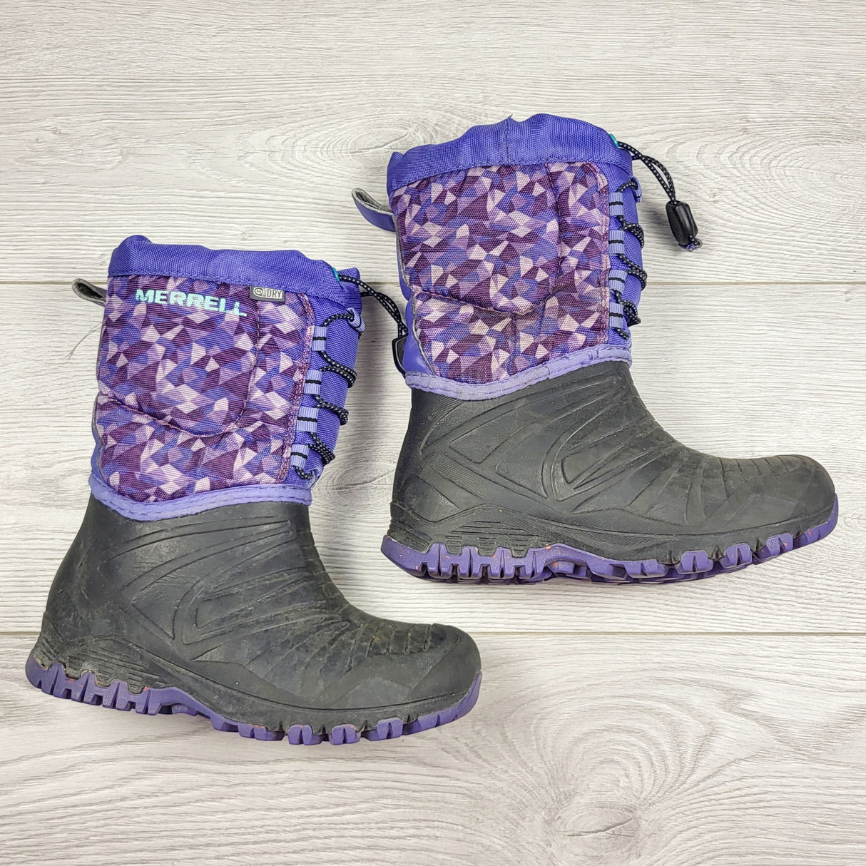 CHLSC2- Merrell purple patterned "Quest Lite" waterproof boots. Size 12