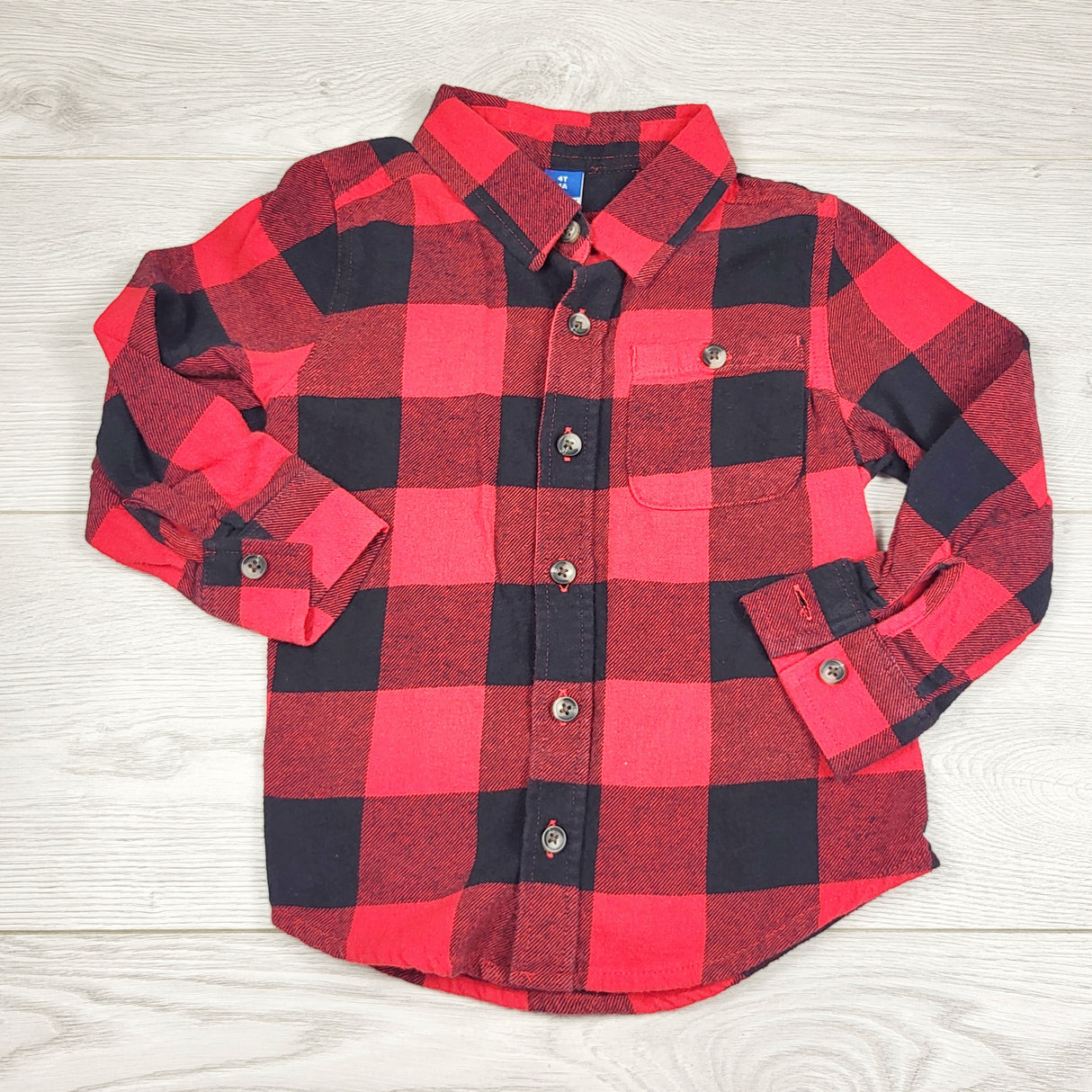 CHLSC2  - Old Navy red plaid button down flannel shirt. Size 4T