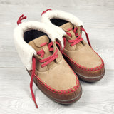 KTBL1 - Manitobah Mukluks liked Skoden ankle boot. Youth size 1 🍁