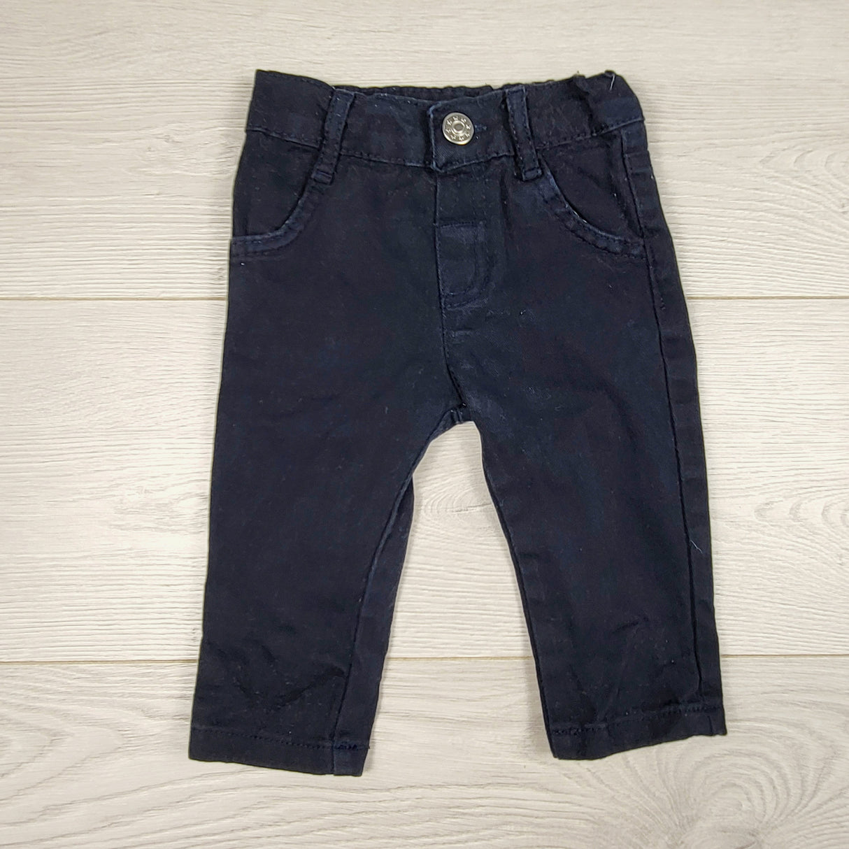 DOKN1 - Black jeans. Size 6-9 months