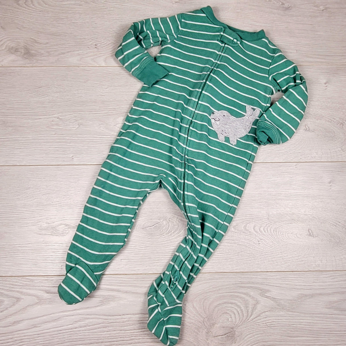 DOKN1 - Carters green striped zippered cotton sleeper with walrus. Size 9 months