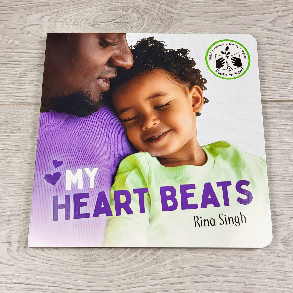 DOKN1 - My Heart Beats. Board book