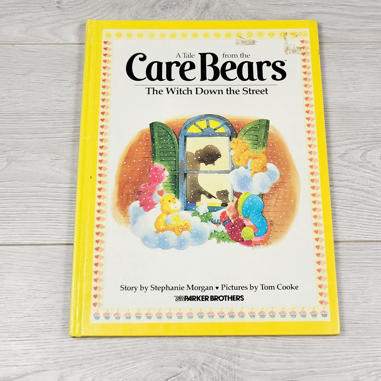 ALWE4 - Vintage 1983 Care Bears "The Witch Down the Street" hardcover book