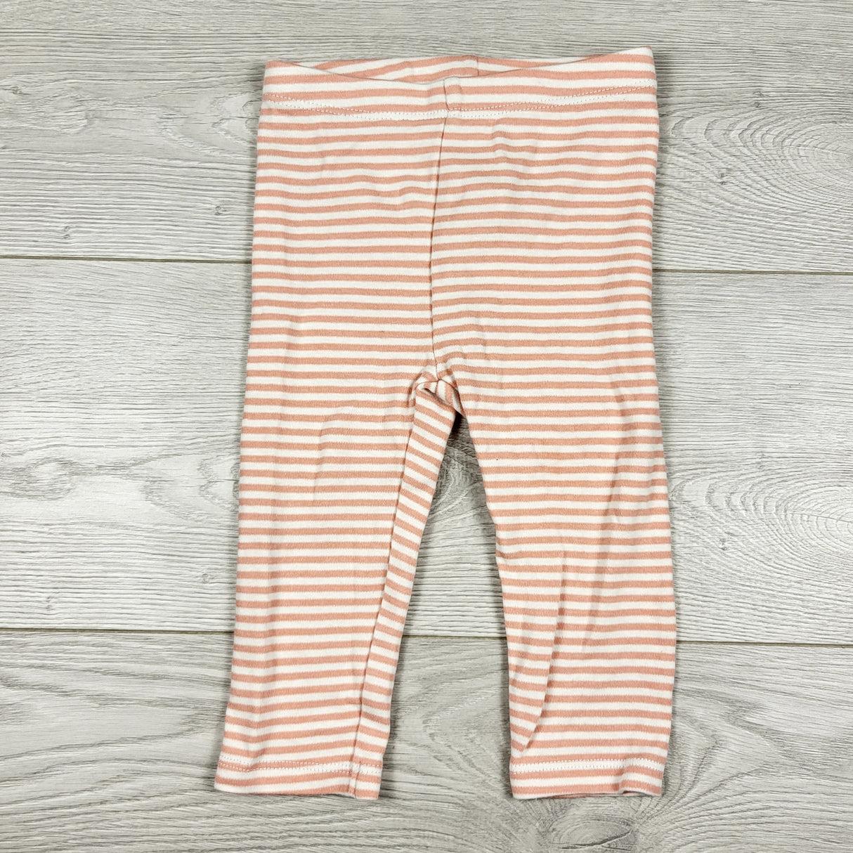 MWLL3 - Pekkle pink striped leggings. Size 12 months