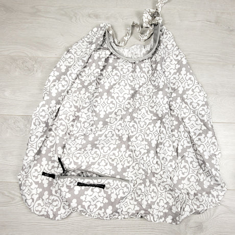 MWLL3 - Petunia Picklebottom travel nursing cover