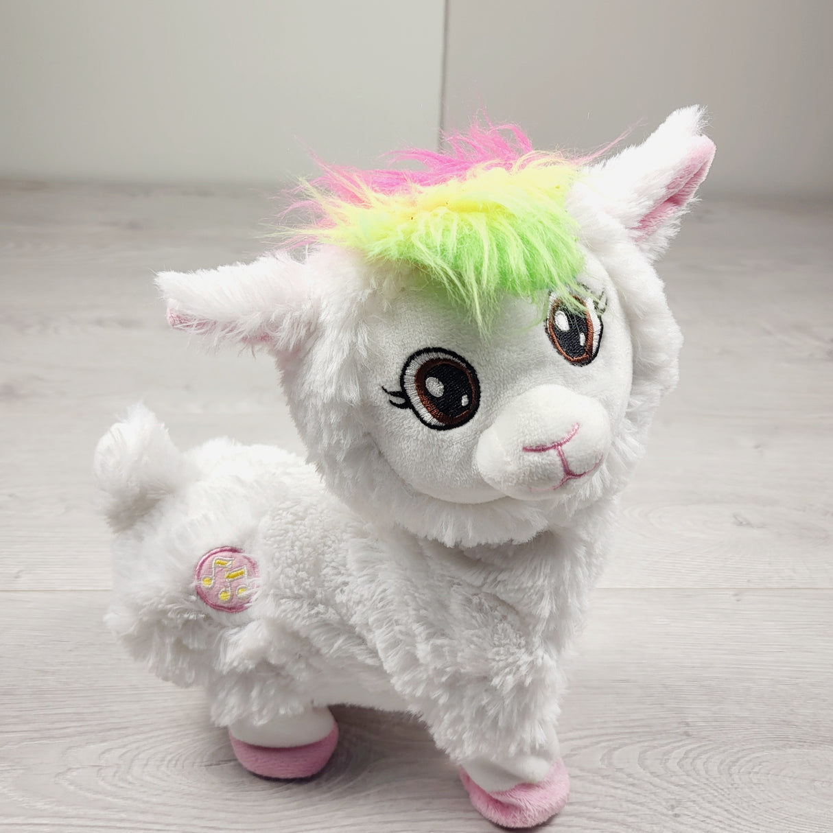 MHAN2- Pets Alive Boppi the Booty Shakin' Llama toy