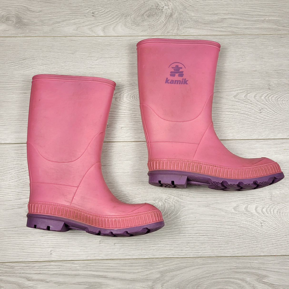 MHAN2 - Kamik pink rain boots. Size 13