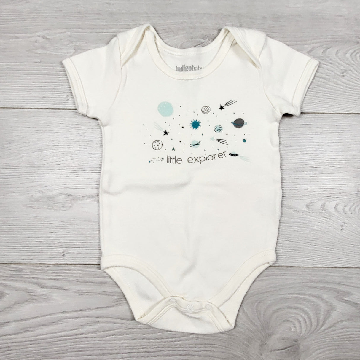 MASO2 - Indigo cream coloured "Little Explorer" bodysuit. Size 3-6 months