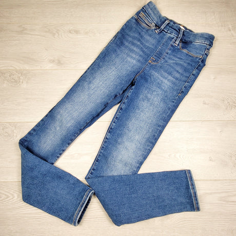 DPAR2 - Good American Power Strech pull on skinny jeans. ADULT size 0. Retail for $165 new