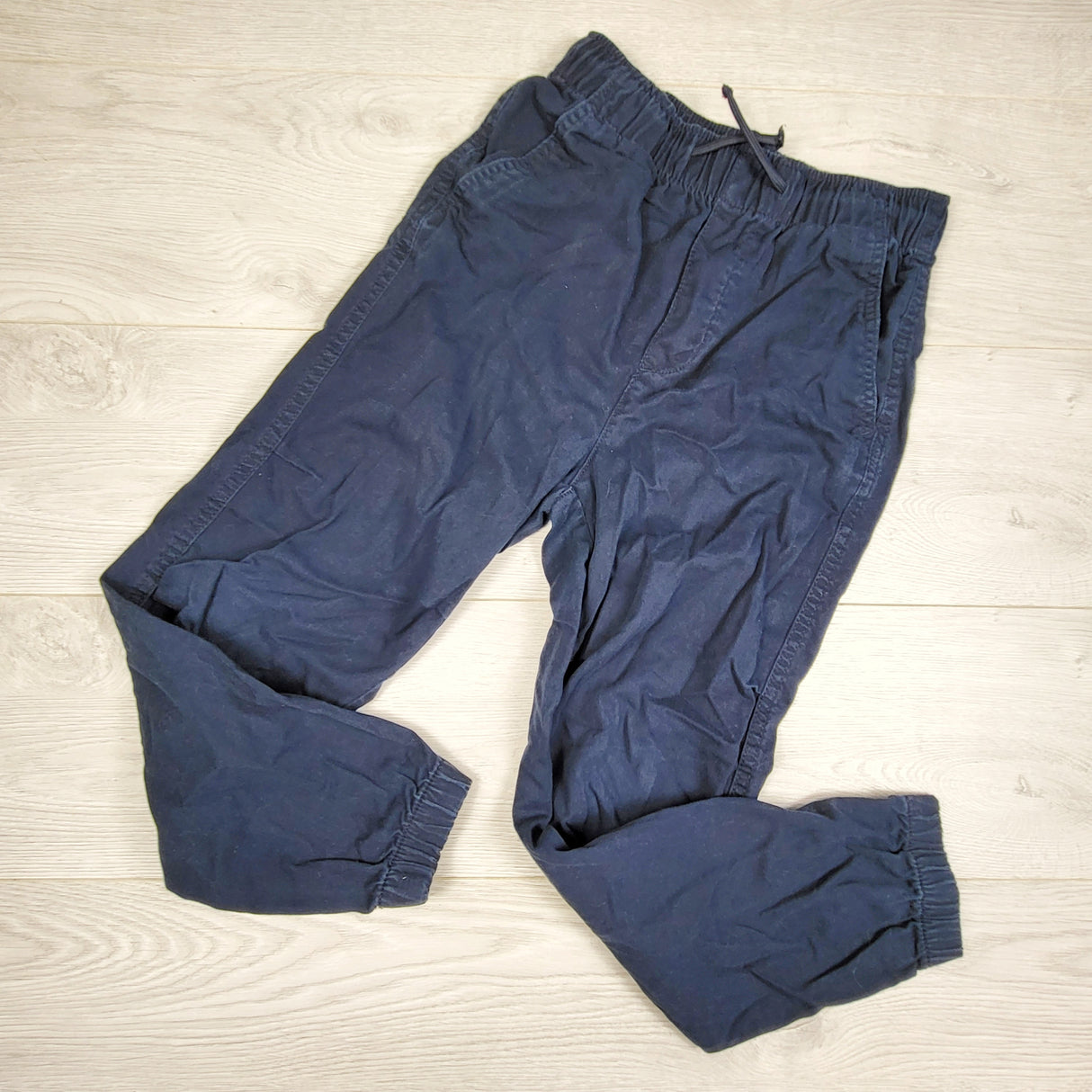 DPAR2 - H and M navy drawstring joggers. Size 9/10