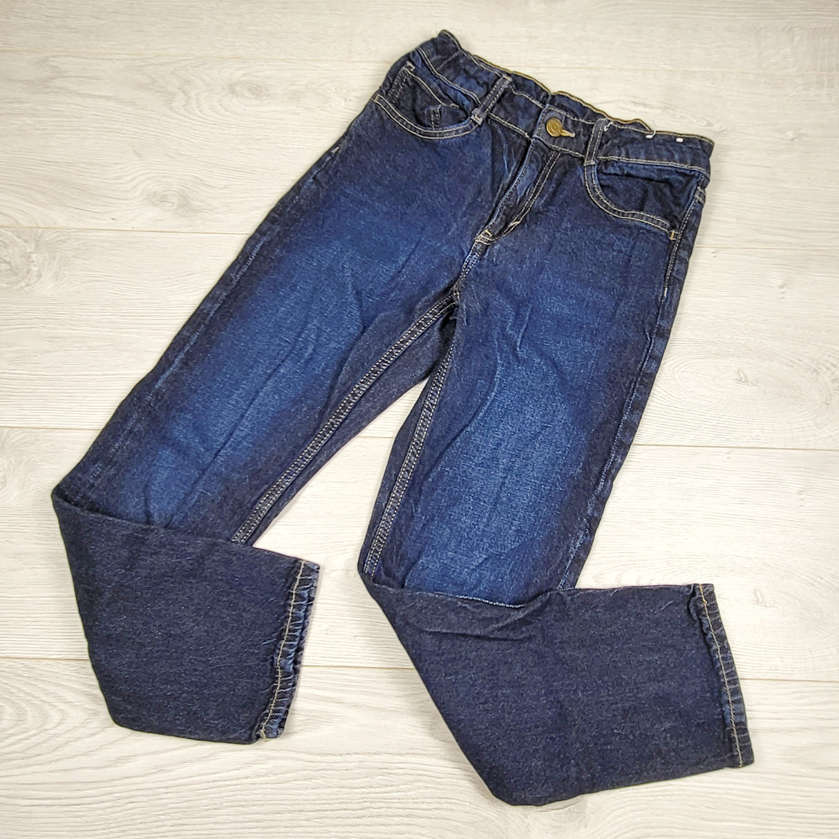 DPAR2 - H and M regular fit jeans. Size 9/10