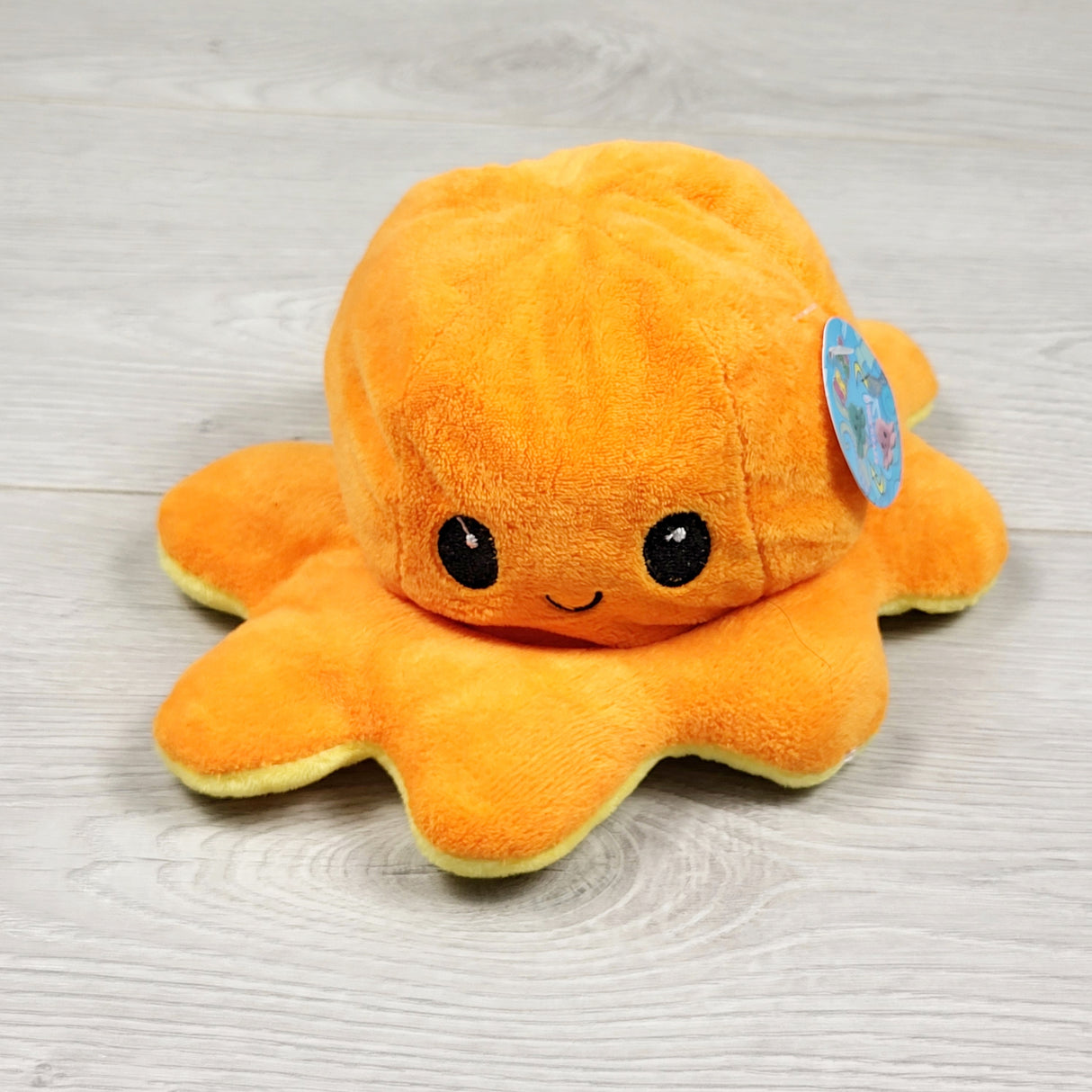 AMST1 - NEW - Reversible Mood Octopus toy