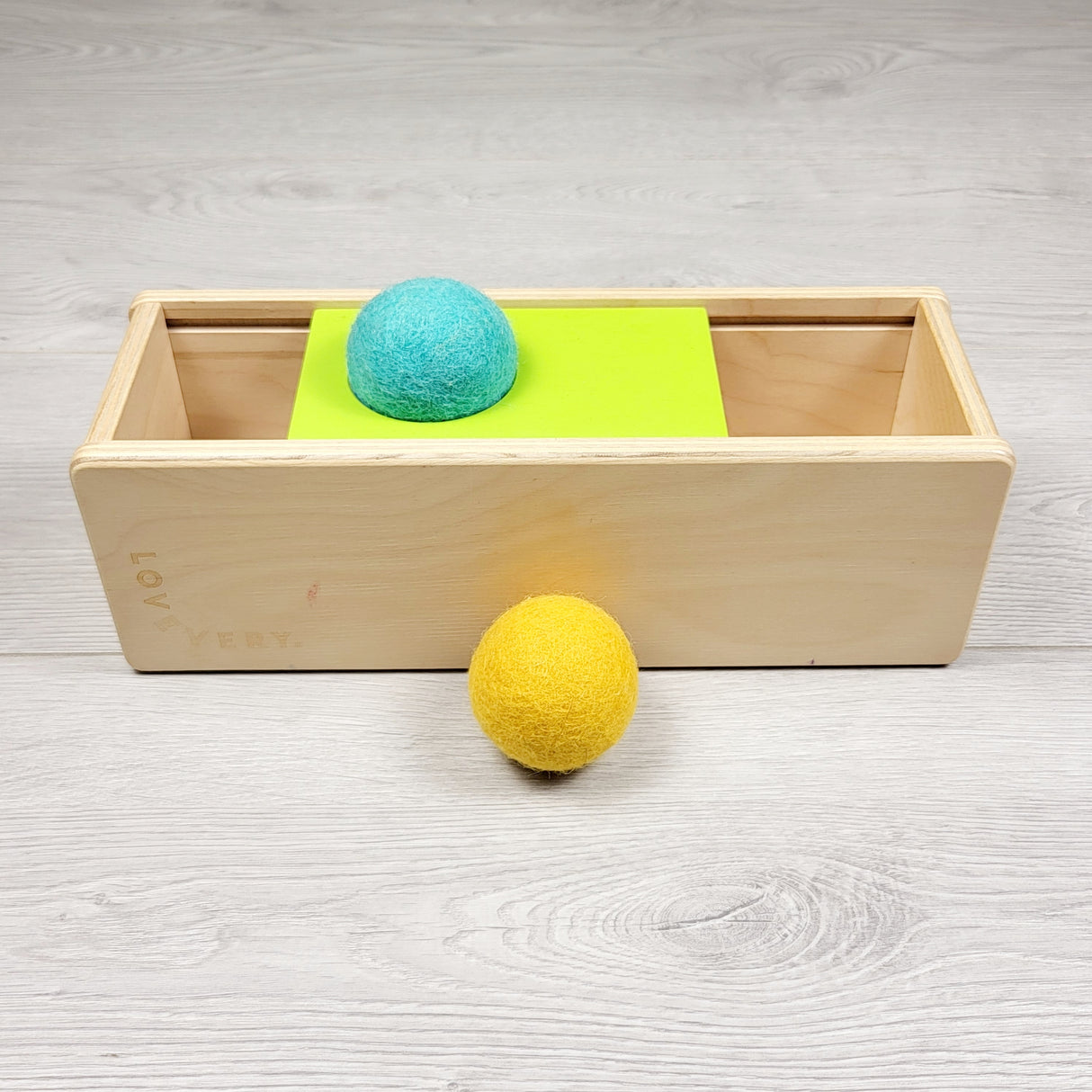 AMST1 - Lovevery Sliding Top Box (sorry, no shipping)