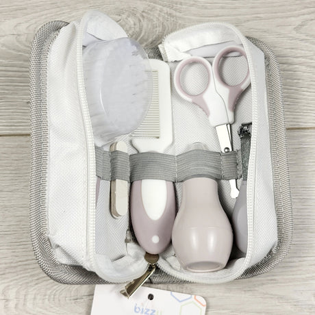 AMST1- NEW - Bizzu Baby Grooming Kit