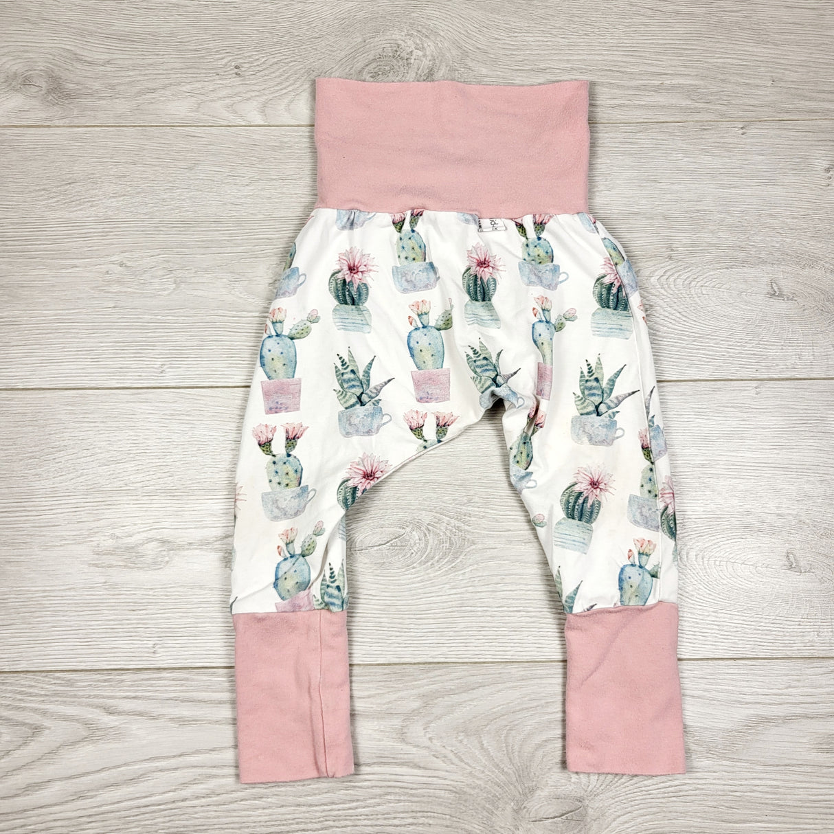 AMST2 - Kid-o's handmade cactus grow with me pants. Approx 6-24 months