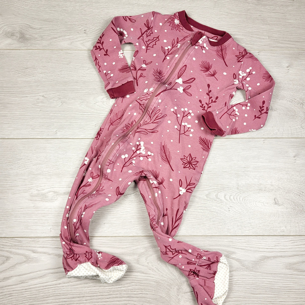 AMST2 - Zippy Jamz pink floral print zippered sleeper. Size 12-18 months