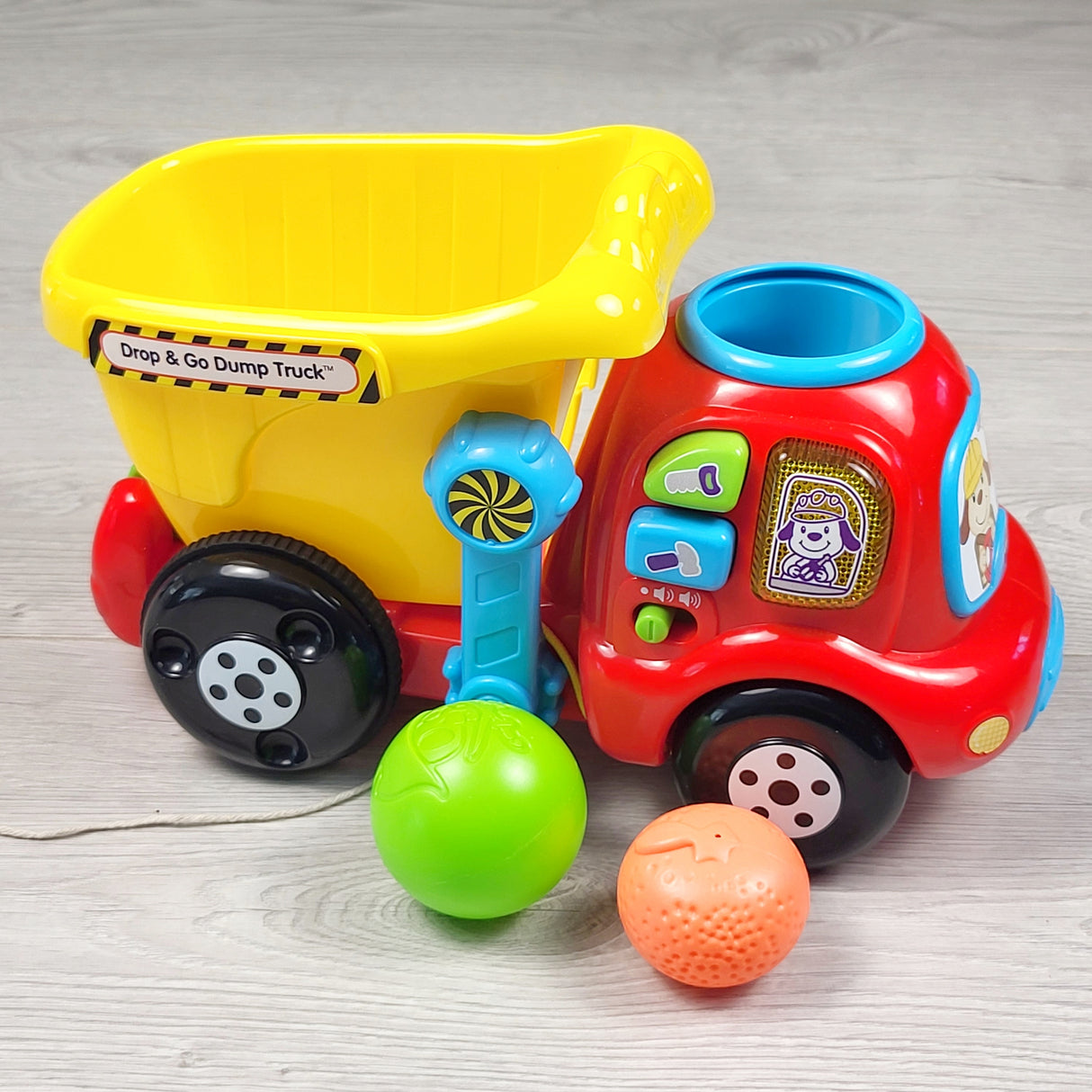 GFST4 - Vtech Dump 'N Go Dump Truck (sorry, no shipping)