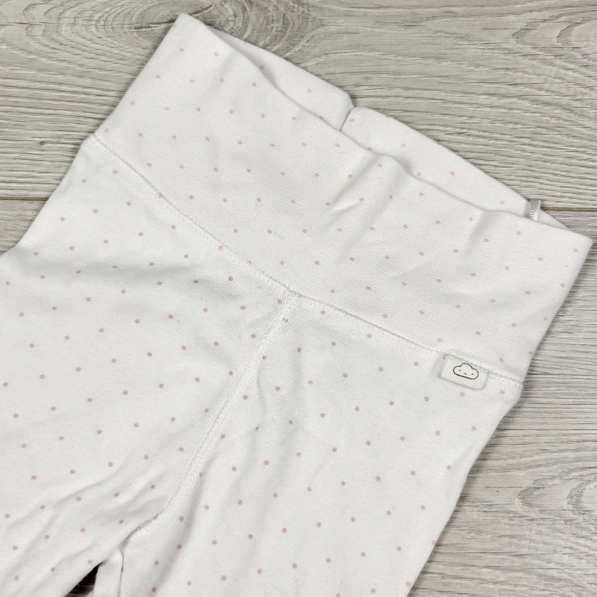 MWLL4 - H and M white and pink polka dot footed organic cotton pants.  Size 2-4 months