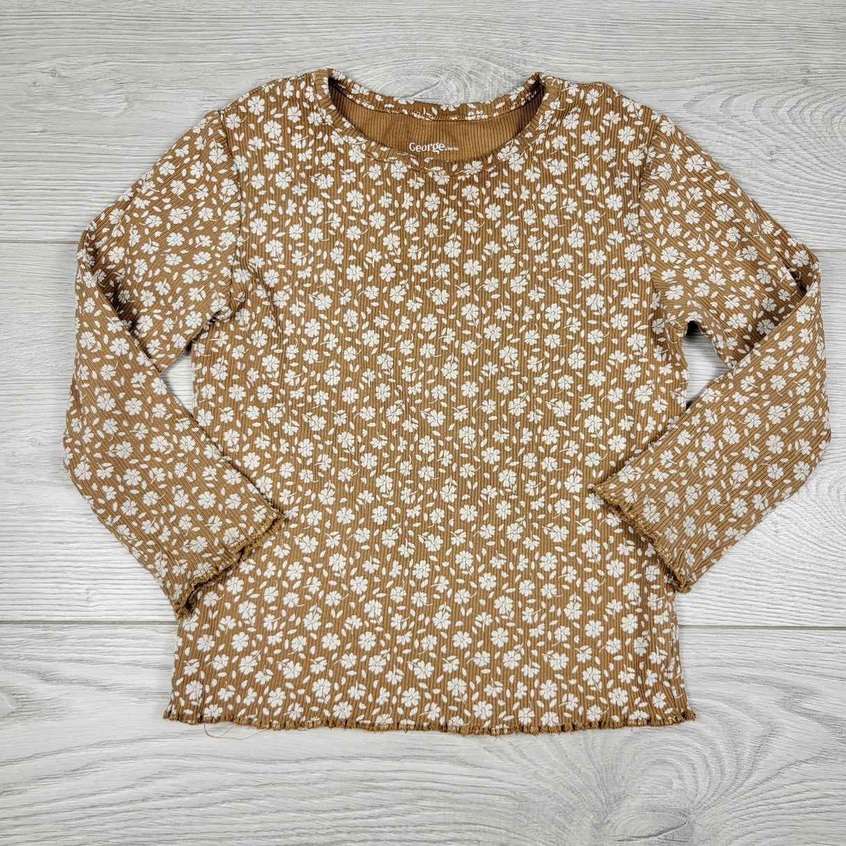 KAMG1 - George ribbed floral print long sleeved top. Size 2T