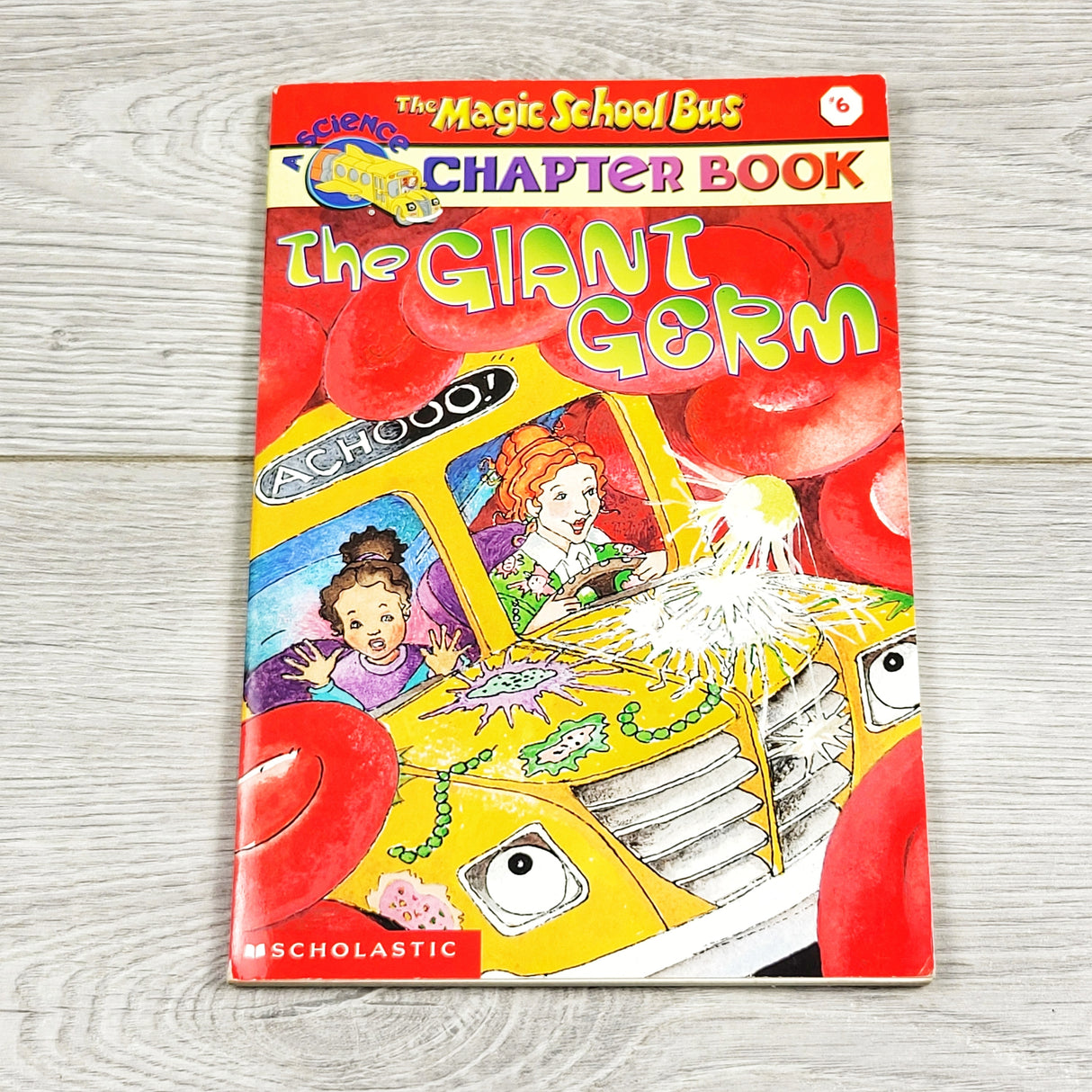 MRSH1 - The Giant Germ. Soft cover Magic Schol Bus chapter book