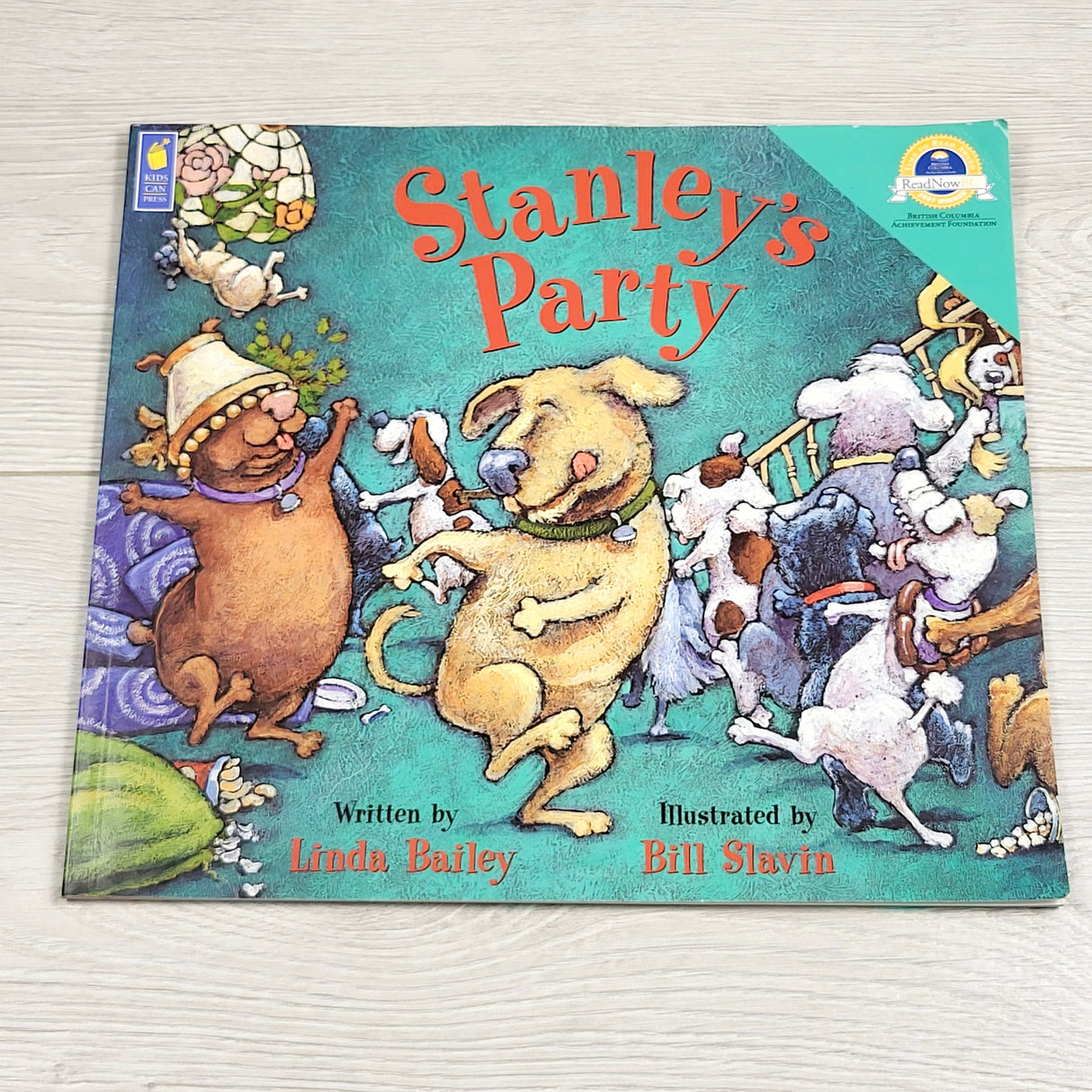 MRSH1 - Stanley's Party. Soft cover book