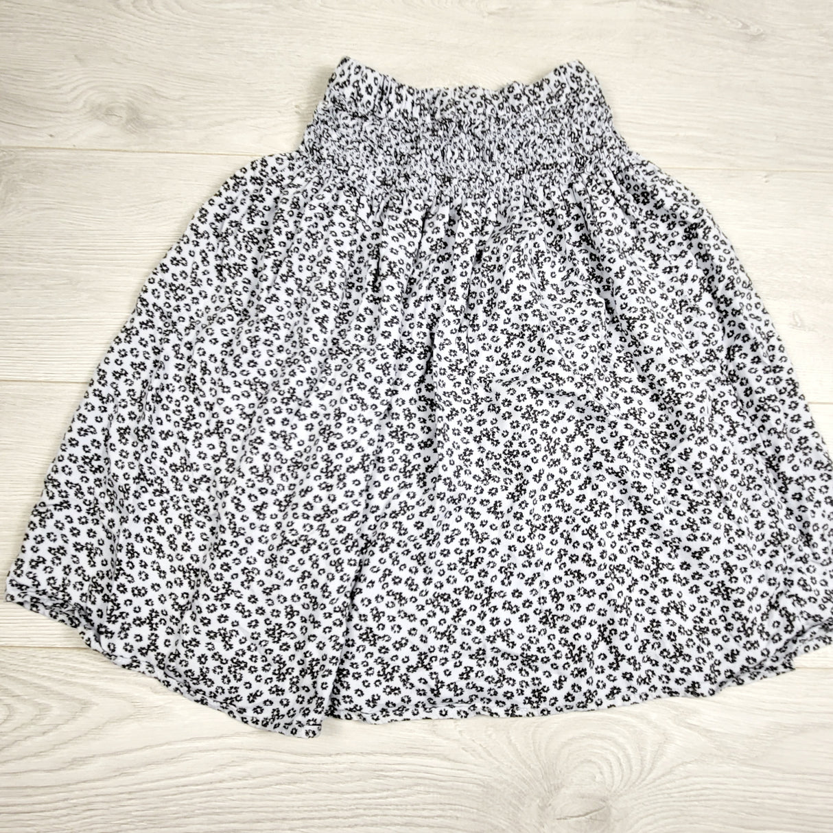 TEMA1 - Carters blue floral print rayon skirt. Size 6/6X